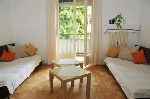 фото отеля Dayroom24 Munchen City