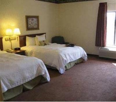 фото отеля Hampton Inn Newcomerstown