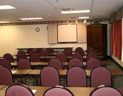фото отеля Hampton Inn Newcomerstown