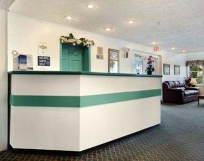 фото отеля Microtel Inn Two Notch Columbia