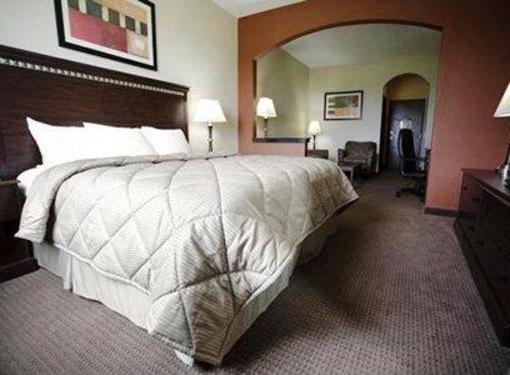 фото отеля Comfort Inn & Suites Winnie