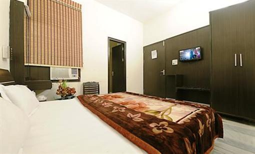 фото отеля Hotel Akaal Residency