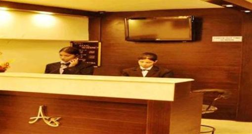 фото отеля Hotel Akaal Residency