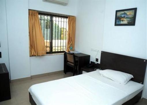 фото отеля Peanut Budget Hotel