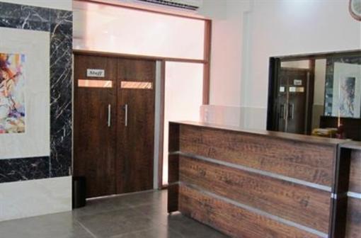 фото отеля Peanut Budget Hotel