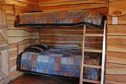 фото отеля Riverside Lodge