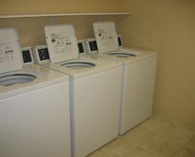 фото отеля Candlewood Suites Wilson