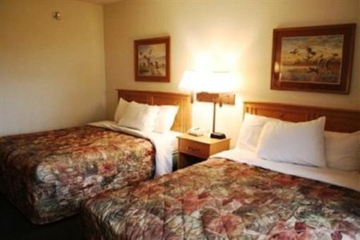 фото отеля AmericInn Lodge and Suites Cedar Falls