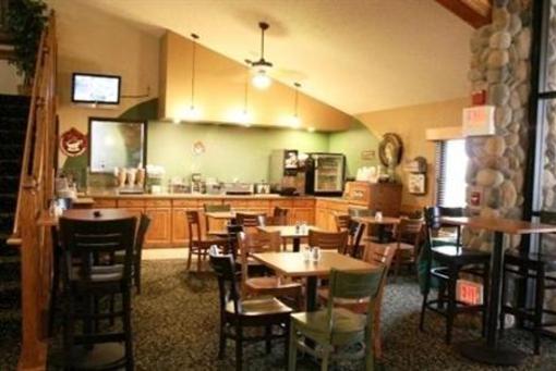 фото отеля AmericInn Lodge and Suites Cedar Falls