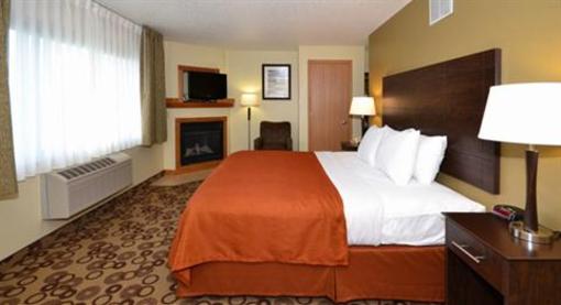 фото отеля AmericInn Lodge and Suites Cedar Falls