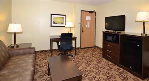 фото отеля AmericInn Lodge and Suites Cedar Falls
