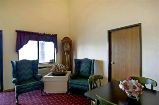 фото отеля Americas Best Value Inn Streetsboro