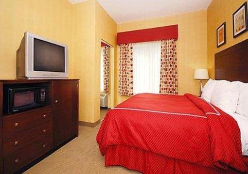 фото отеля Quality Suites Stratford