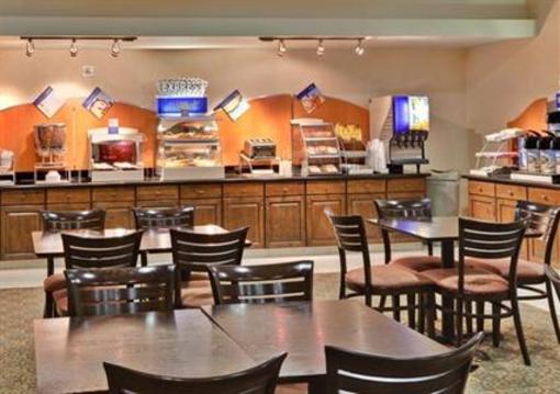 фото отеля Holiday Inn Express Hotel & Suites Beaumont-Oak Valley