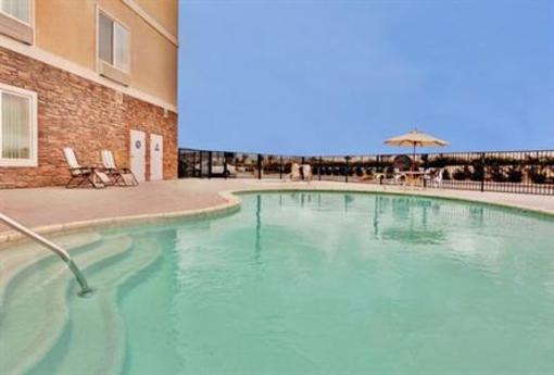 фото отеля Holiday Inn Express Hotel & Suites Beaumont-Oak Valley
