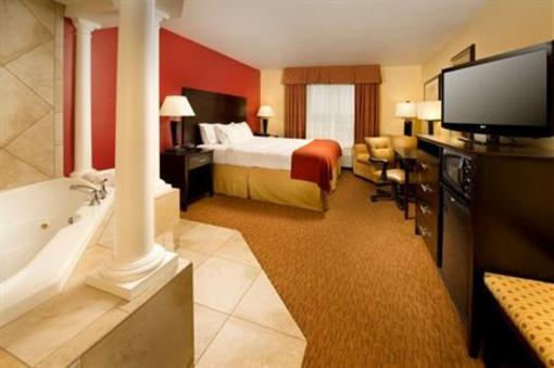 фото отеля Holiday Inn Express Schereville North