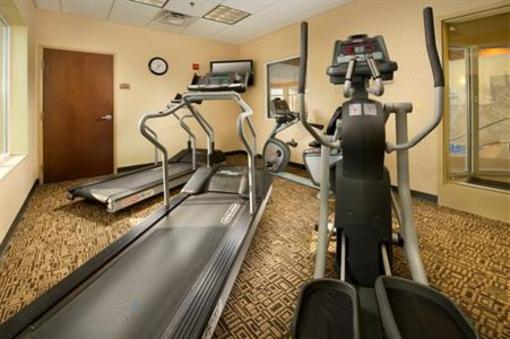 фото отеля Holiday Inn Express Schereville North