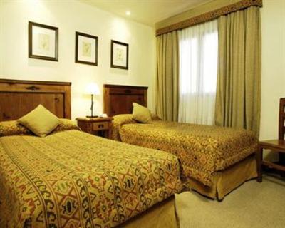 фото отеля Hostal Del Bosque Apart Hotel