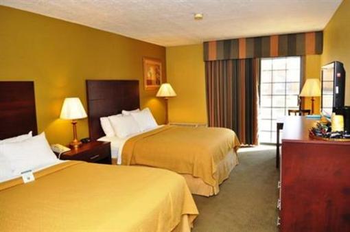 фото отеля Best Western Green Valley Inn