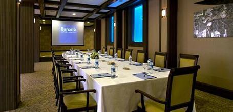 фото отеля Barcelo Ankara Altinel