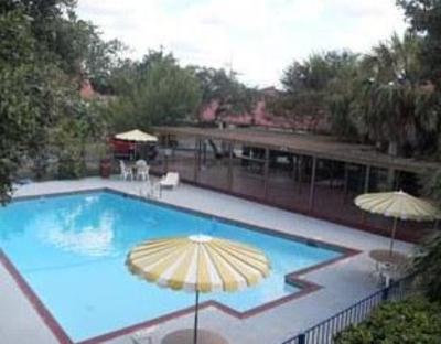 фото отеля Days Inn San Antonio Coliseum AT&T Center