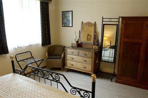 фото отеля Cornwall Cottage Bed & Breakfast