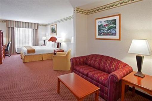 фото отеля Holiday Inn Express Hotel & Suites West Middlesex