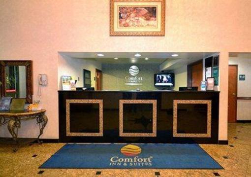 фото отеля Comfort Inn & Suites Taylor (Michigan)