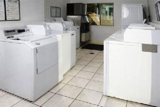 фото отеля Emerald Suites Cameron