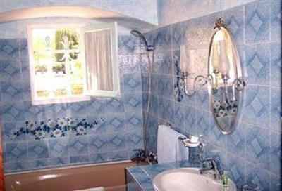 фото отеля Hotel La Pierrerie Grimaud