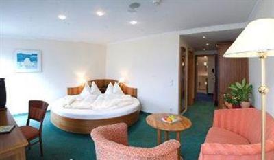 фото отеля Seebockenhotel Zum Weissen Hirschen