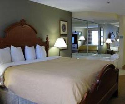 фото отеля Country Inn & Suites Plymouth