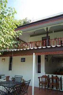 фото отеля Chomanard Hut Home-stay