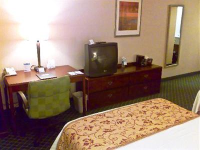 фото отеля Fairfield Inn & Suites by Marriott Butler