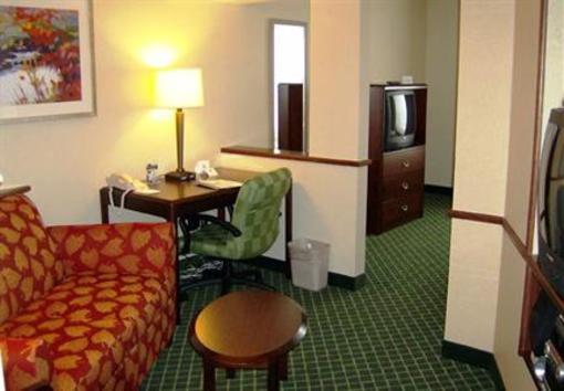 фото отеля Fairfield Inn & Suites by Marriott Butler
