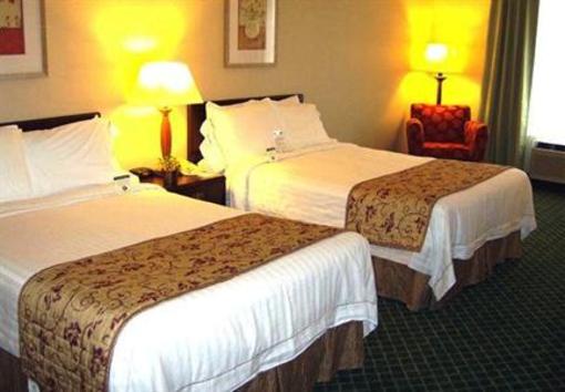 фото отеля Fairfield Inn & Suites by Marriott Butler
