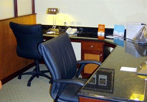 фото отеля Fairfield Inn & Suites by Marriott Butler