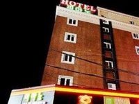Hotel A Seven
