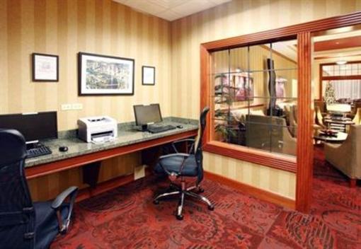 фото отеля Holiday Inn Express Hotel & Suites Columbus University Area - OSU