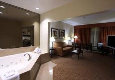 фото отеля Fairfield Inn & Suites Somerset