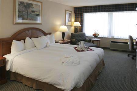 фото отеля Holiday Inn Woodland Hills-Warner Center