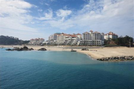 фото отеля Daemyung Sol Beach Lahotel