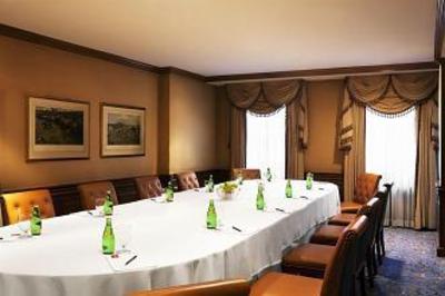фото отеля The Fairfax at Embassy Row