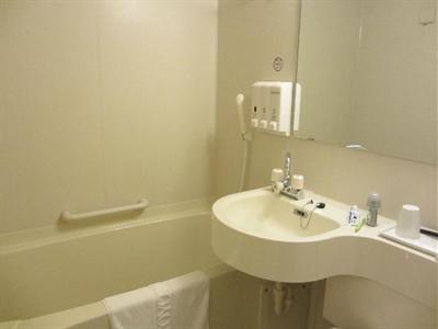 фото отеля Toyoko Inn Tsukuba Express Moriya Ekimae