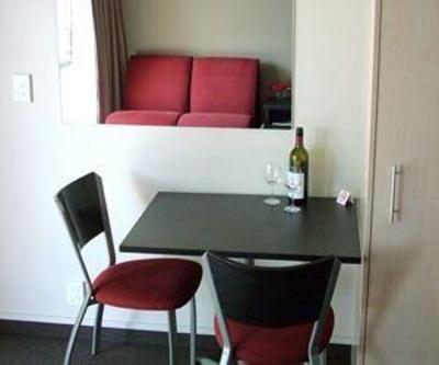 фото отеля Cranford Oak Motel