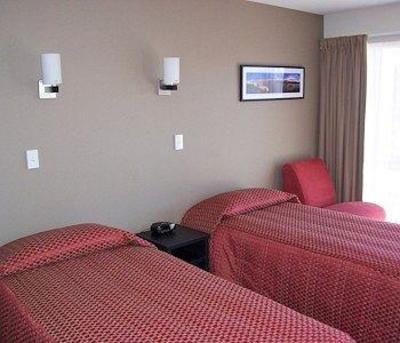 фото отеля Cranford Oak Motel