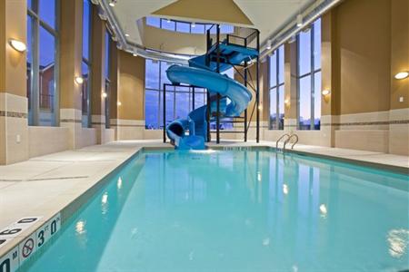 фото отеля Holiday Inn Express Hotel & Suites Woodstock