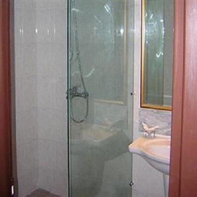 фото отеля Hotel Regineh