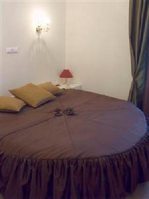 фото отеля Five Nights Mini Hotel Saint Petersburg