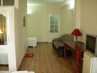 Green Suites 2 Hotel
